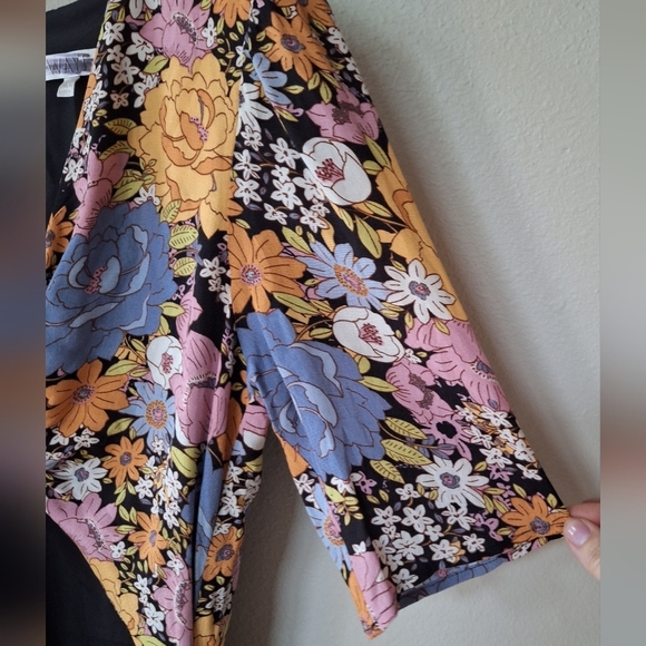 WAYF Womens Rosalind Floral Print Front Tie Midi Dress. Womens size S - Picture 3 of 9